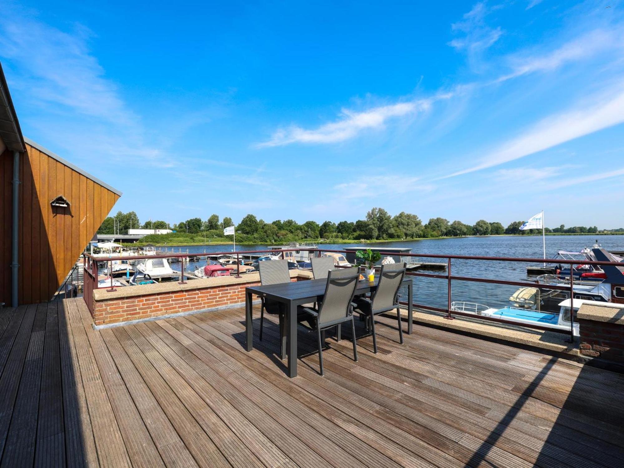 Villa Penthouse Uitgeest Exterior foto