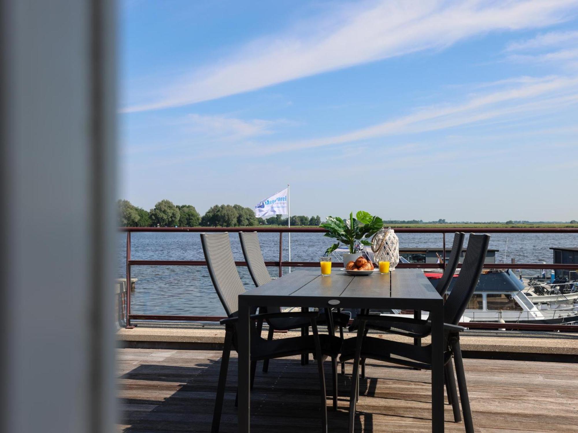 Villa Penthouse Uitgeest Exterior foto
